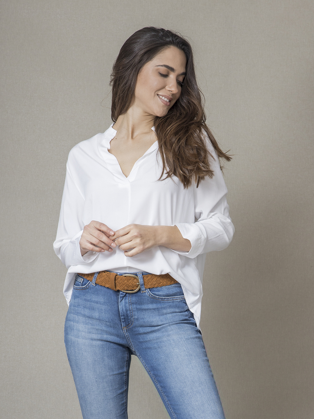 Los looks camisa blanca en tendencia este | Blog de Somsis
