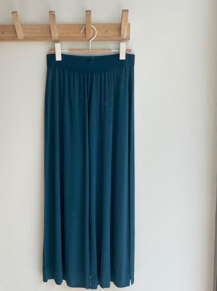 PANTALÓN CAPRI