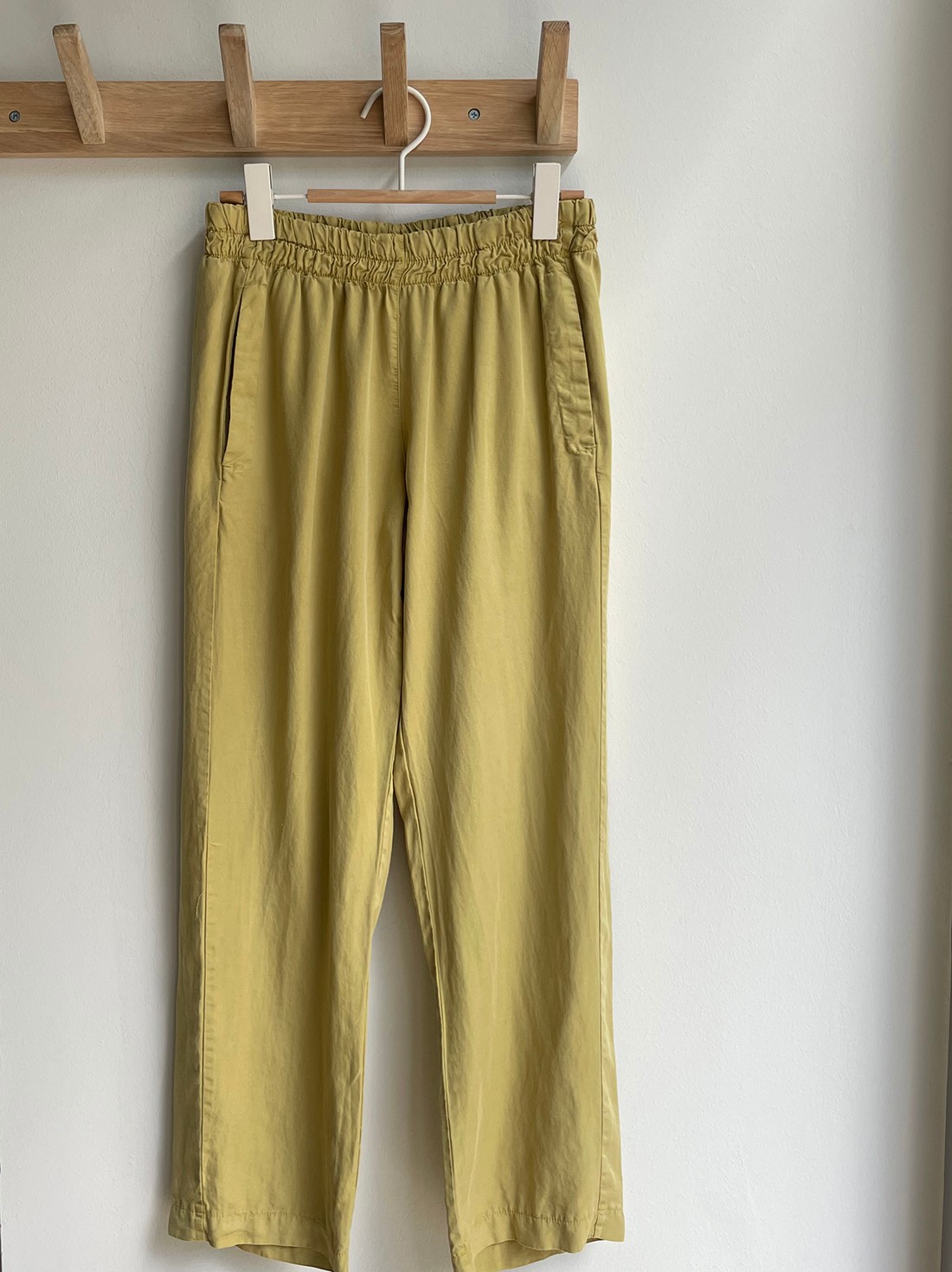 PANTALÓN ATENAS