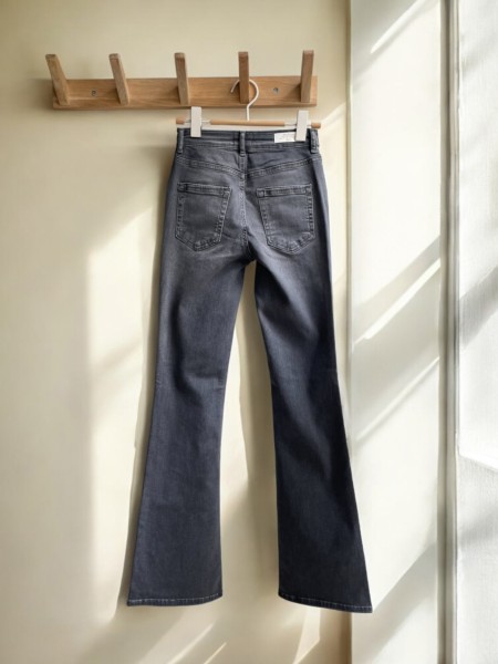 TANIA JEANS - 3